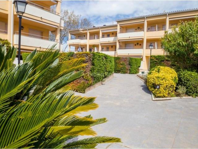 Piso en venta en S´Agaró Costa Brava. Planta baja con jardín privado y piscina en zona premium de SAgaró. Pisos.