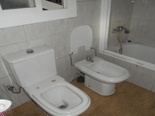 Piso en venta en Sabadell, Calle duero 26