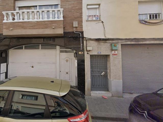 Piso en venta en Sabadell, Calle josep comas de