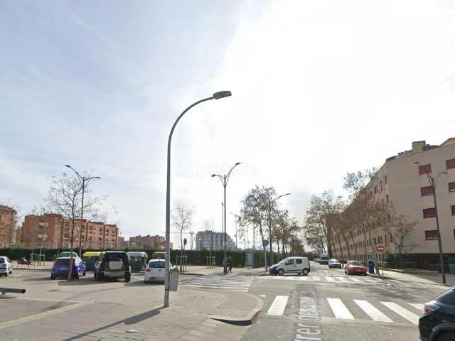 Piso en venta en Sabadell, Campoamor. VENTA EN CONDICIONES ESPECIALESCESIÓN DE CRÉDITO. ACTIVO SIN POSESIÓN, NO HIPOTECABLE. Pisos.