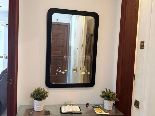 Piso en venta en Sabadell, Campoamor. Oportunidad en Sabadell Sud piso luminoso ideal para vivir o invertir. Pisos.
