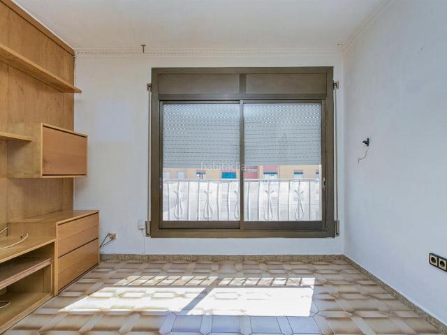 Piso en venta en Sabadell, Campoamor. Solvia Inmobiliaria Piso Sabadell. Pisos.