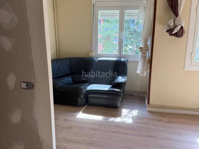 Piso en venta en Sabadell, Can Deu. REFORMADO Y TODO EXTERIOR!. Pisos.