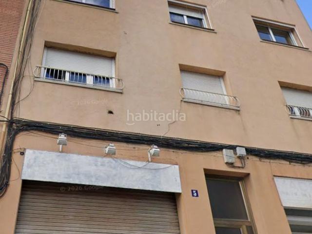 Piso en venta en Sabadell, Can Rull. Oportunidad patrimonial en amplia vivienda en el barrio de Can Rull en Sabadell. Pisos.