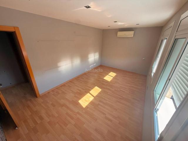 Piso en venta en Sabadell, Can Rull. PISO EN CAN RULL TOTALMENTE REFORMADO. Pisos.