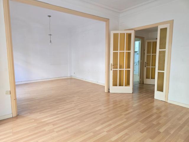 Piso en venta en Sabadell, Centre. Excepcional piso señorial en plena Rambla de Sabadell 166 m² de elegancia y amplitud. Pisos.