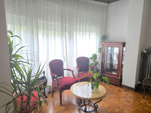 Piso en venta en Sabadell, Centre. Piso señorial de 161 m² en la Rambla de Sabadell. Pisos.
