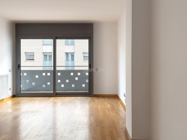 Piso en venta en Sabadell, Centre. Pisos.