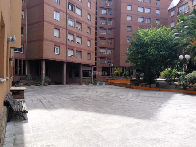 Piso en venta en Sabadell, Creu Alta. MAGNÍFICO PISO AL LADO DEL CENTRO CON PARKING DOBLE Y TRASTERO!. Pisos.