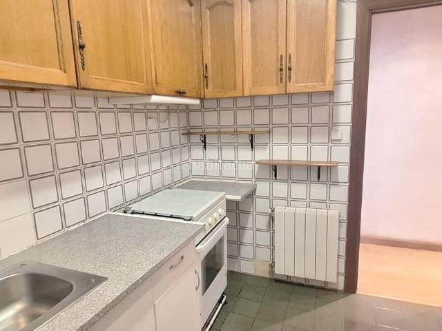 Piso en venta en Sabadell, Creu de Barberà. La orientación, disfruta de esta vivienda con un sol radiante. Pisos.