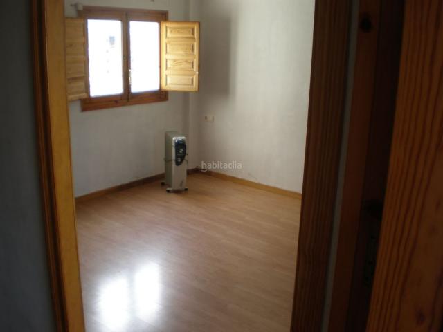 Piso en venta en Sabadell, Creu de Barberà. Soy particular,piso con mucha luz. Pisos.
