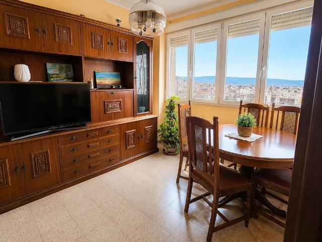 Piso en venta en Sabadell, de 56 m² 3 habitaciones por 140.000