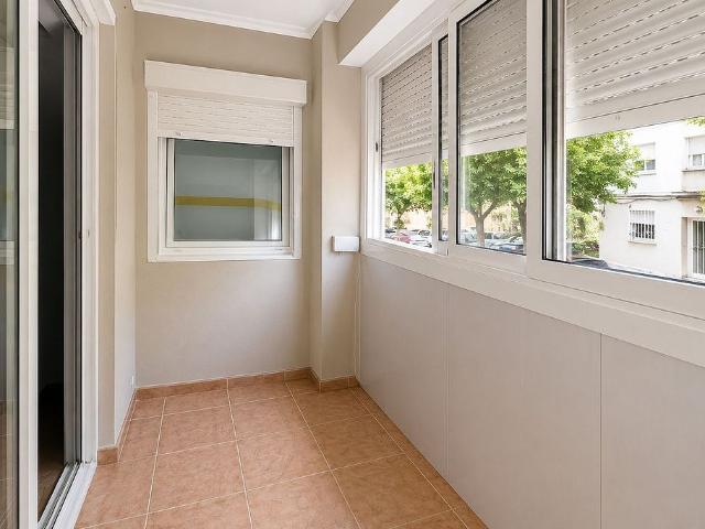 Piso en venta en Sabadell, de 58 m² 3 habitaciones por 159.000
