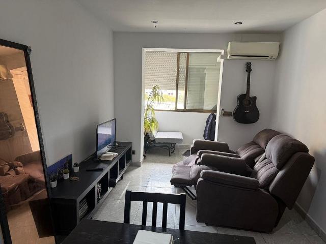 Piso en venta en Sabadell, de 60 m² 2 habitaciones por 141.000
