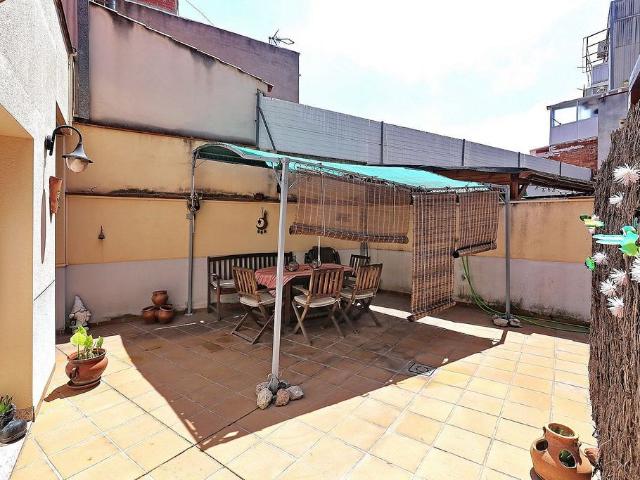 Piso en venta en Sabadell, de 76 m² 2 habitaciones por 228.000