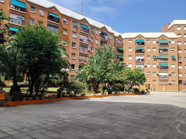 Piso en venta en Sabadell, de 79 m² 3 habitaciones por 334.000