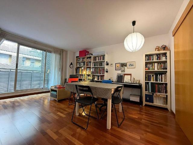 Piso en venta en Sabadell, de 82 m² 2 habitaciones por 276.000