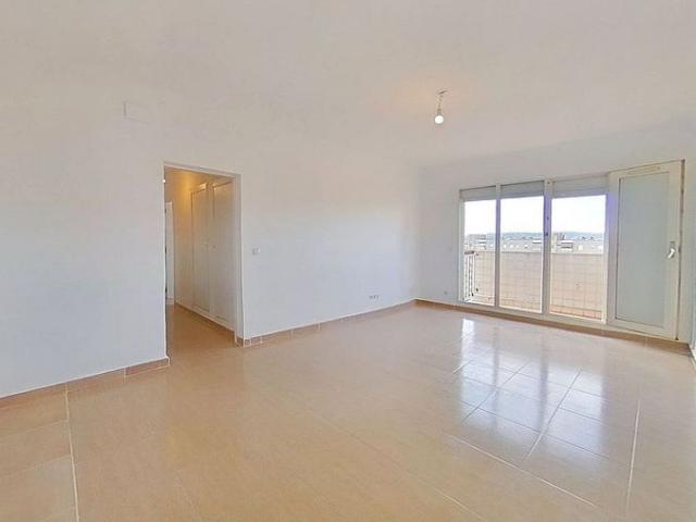 Piso en venta en Sabadell, de 83 m² 3 habitaciones por 205.000