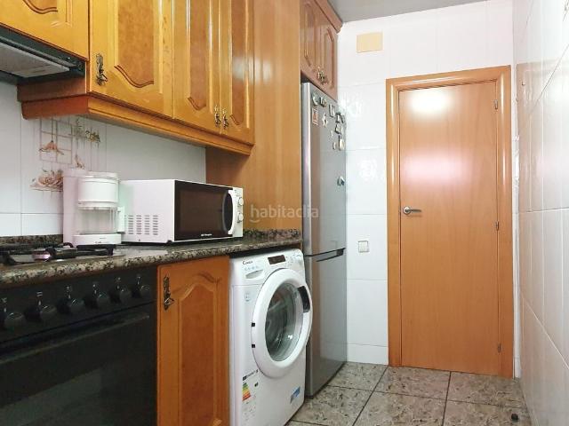 Piso en venta en Sabadell, Espronceda. COMPLETAMENTE EXTERIOR CON BALCÓN Y PARA ENTRAR A VIVIR!. Pisos.