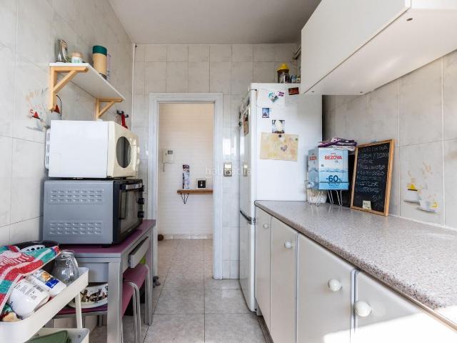 Piso en venta en Sabadell, Espronceda. Amplio y Luminoso Piso en La Creu de Barberà, Sabadell. Pisos.