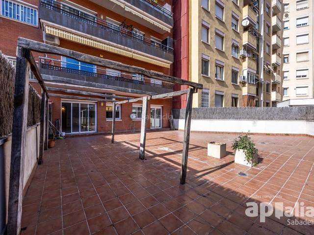 Piso en venta en Sabadell, Gràcia. PIS DE 3 HABITACIONS AMB TERRASSA. Pisos.