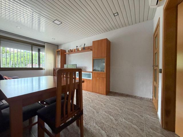Piso en venta en Sabadell, Torre romeu. AMPLIA Y SOLEADA Y TOTALMENTE EXTERIOR VIVIENDA CON GRAN PATIO EN TORREROMEU. Pisos.