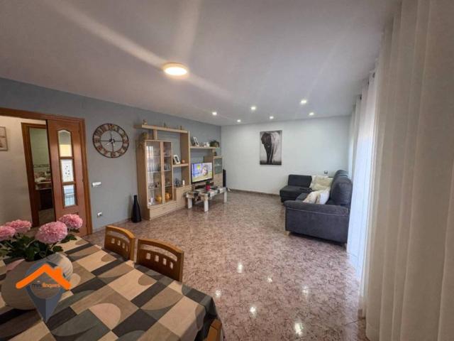 Piso en Venta en Sabadell