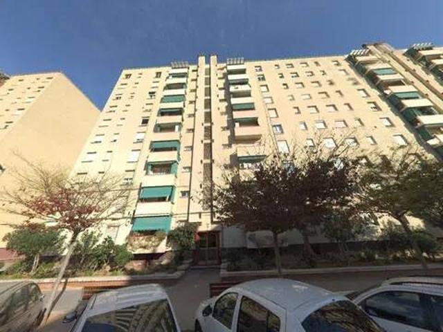 Piso en Venta en Sabadell