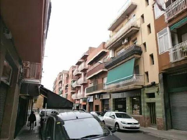 Piso en Venta en Sabadell
