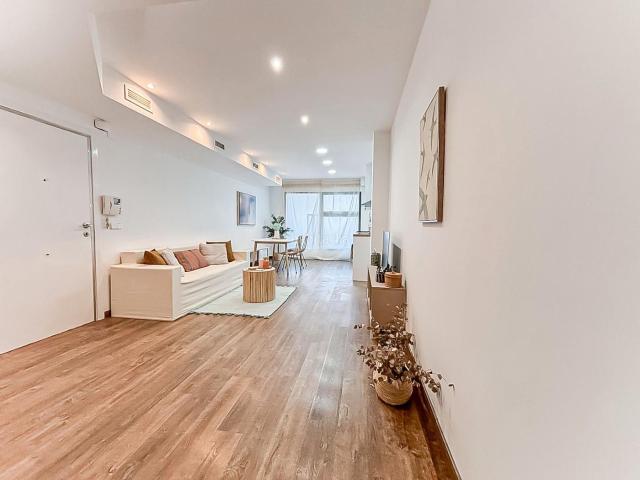Piso en venta en Sagunt, Avenida de Abril 9 de Octubre. Piso recién reformado en venta en Puerto de Sagunto. Pisos.