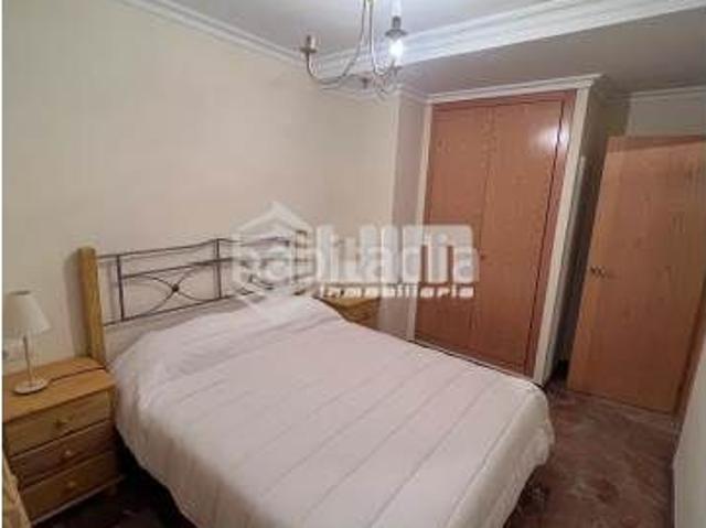Piso en venta en Sagunt, Centro puerto. Ref 22964PISO SEMINUEVO EN VENTA EN PUERTO DE SAGUNTO, DE 82 m, EN 2ª PLANTA, CON ASCENSOR, 2 HABITACIONES, 1 BAÑO, AMUEBLADO, T. Pisos.