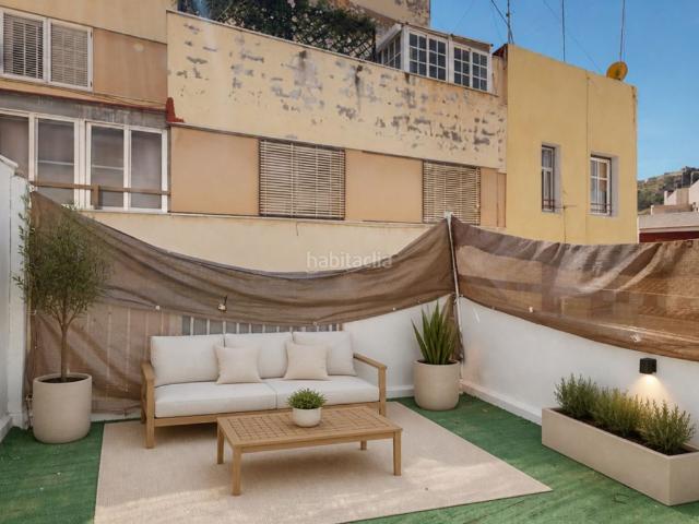 Piso en venta en Sagunt, Doctor Palos Alto Palancia. Exclusiva vivienda reformada con terraza y vistas privilegiadas en pleno centro de Sagunto. Pisos.