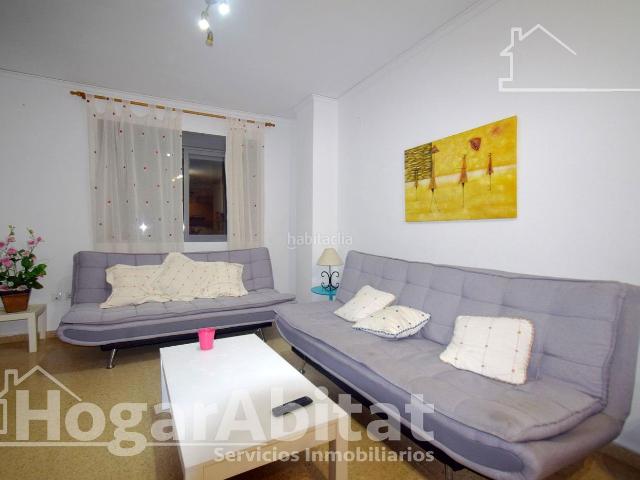Piso en venta en Sagunt, Las Islas. EN PRIMERA LÍNEA DE PLAYA CON TERRAZA, GARAJE Y ASCENSOR. Pisos.