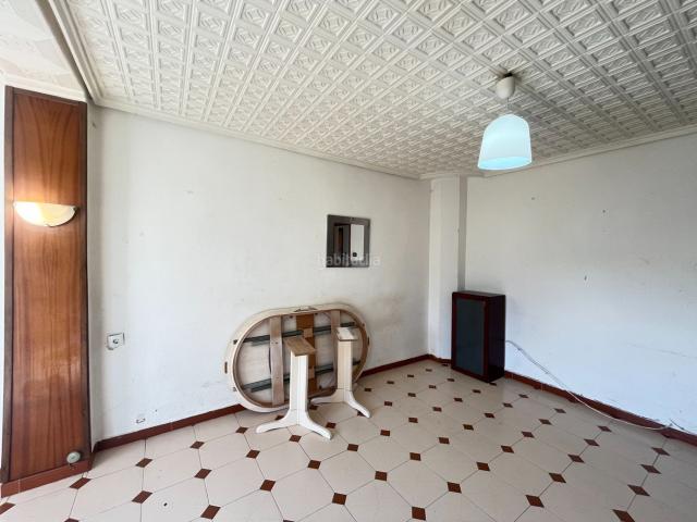 Piso en venta en Sagunt, Nuevo Centro. Gran oportunidad de inversión en Puerto de Sagunto. Pisos.