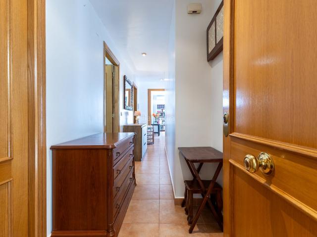 Piso en venta en Sagunt, Playa Puerto de Sagunto. Amplia vivienda de 3 habitaciones y 2 baños en zona playa. Pisos.