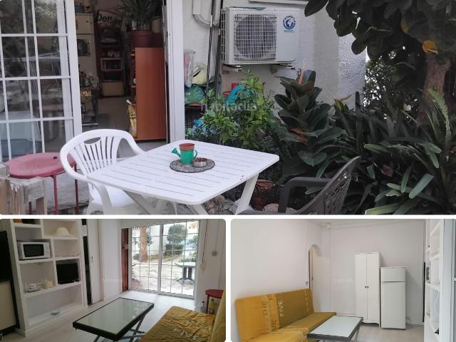 Piso en venta en Salou, Mar i Camp Platja dels Capellans Costa Dorada. Apartamento a 200 metros de la playa Planta Baja de 30 metros Parking Comunitario. Pisos.