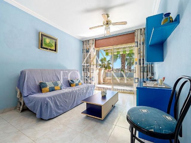 Piso en venta en calle De la Ciutat de Reus, Salou, de 44 m² 1 habitación por 119.900