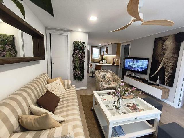 Piso en venta en Salou, de 52 m² 2 habitaciones por 165.900