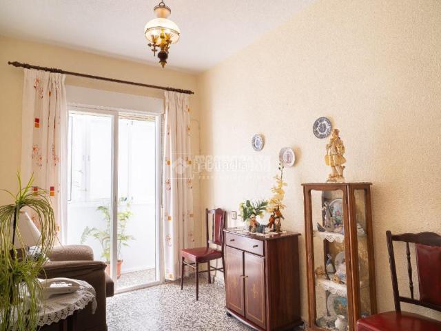 Piso en venta en Salobreña, Centro. Piso en venta en Salobreña. Pisos.