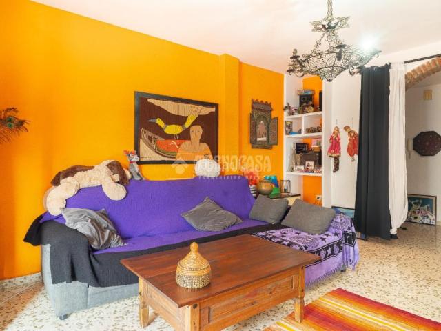 Piso en venta en Salobreña, Centro. Piso en venta en Salobreña. Pisos.