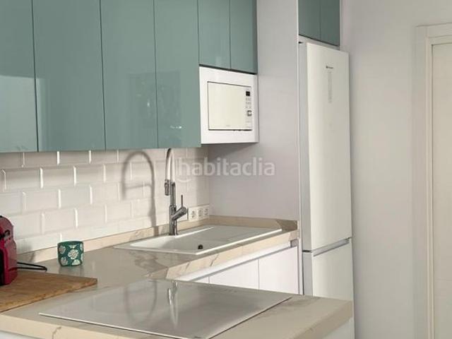Piso en venta en Salobreña, Salobreña Costa. Presentamos este fantástico bajo situado en la exclusiva y demandada Urbanización Los Flamencos, una excelente oportunidad tanto p. Pisos.