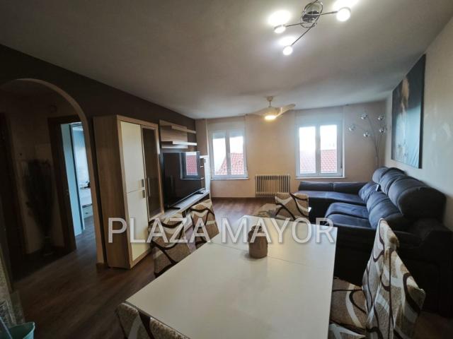 Piso en venta en Salamanca, Vidal. 4474 PISO JUNTO TORRES VILLARROEL. Pisos.