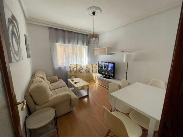 Piso en venta en Salamanca, Vidal. Oportunidad de Inversión en Salamanca Acogedor Piso Reformado en zona Estudiantes. Pisos.
