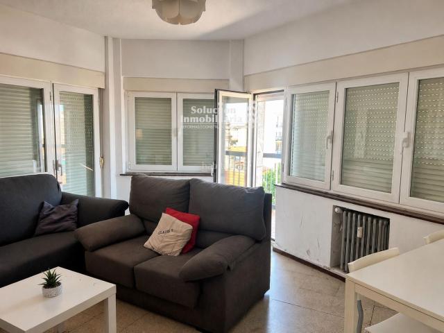 Piso en venta en Salamanca, Garrido Sur. Luz, amplitud y una ubicación inmejorable junto a María Auxiliadora. Pisos.
