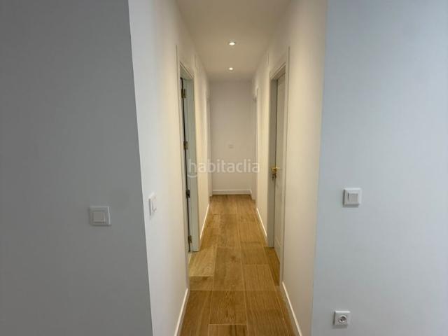 Piso en venta en Salamanca, San Bernardo. Oportunidad en Salamanca! Vivienda reformada junto al Campus Universitario y la Estación de Autobuses. Pisos.