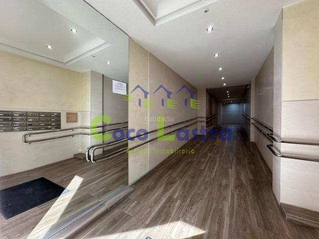 Piso en venta en Salamanca, San Esteban San Cristóbal. Amplia vivienda a escasos metros del casco histórico de la ciudad. Zonas comunes recientemente reformadas. Pisos.