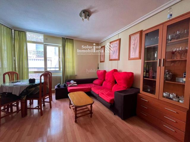 Piso en venta en Salamanca, Salesas. Piso en venta en Calle Del Norte Excelente ubicación junto a El Corte Inglés. Pisos.