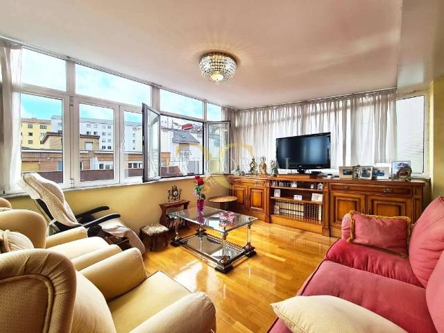 Piso en Venta en Salesas Foncalada Campoamor