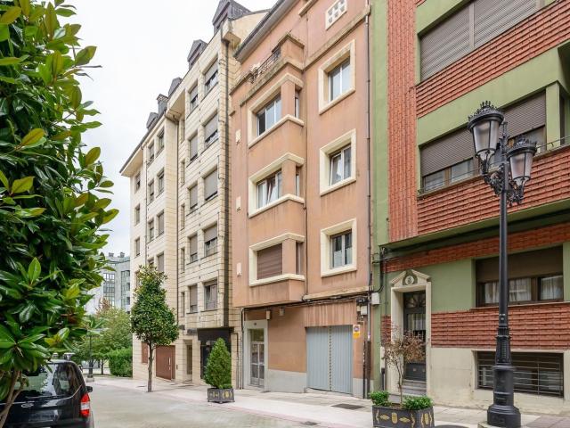 Piso en Venta en Salesas Foncalada Campoamor