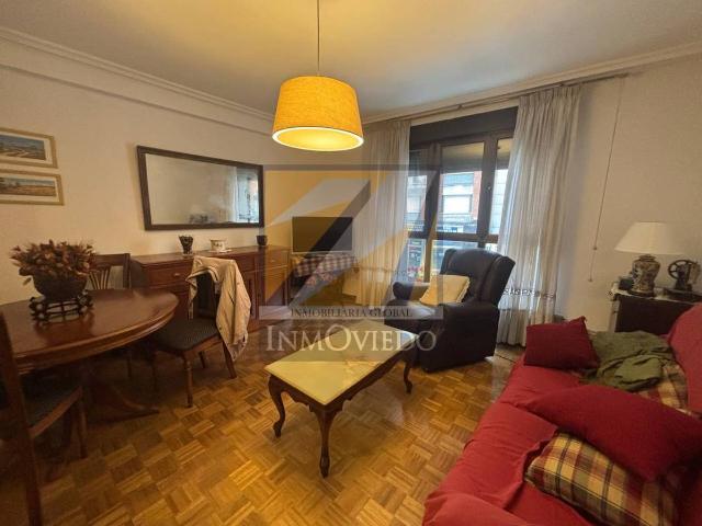 Piso en Venta en Salesas Foncalada Campoamor